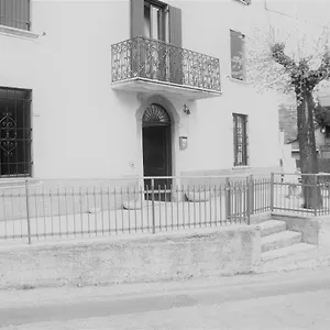 Couette-café Da Marino -, Sant'Omobono Imagna