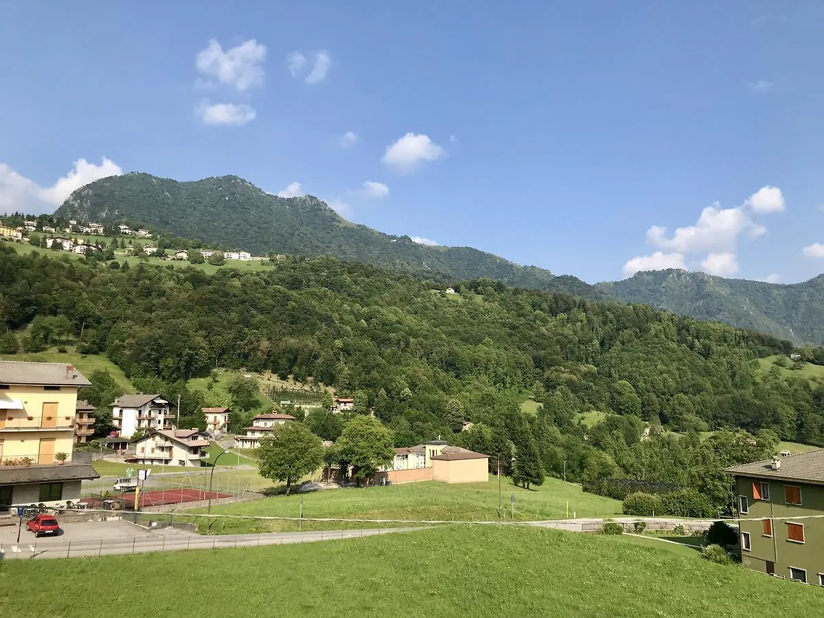 B&B Come Un Tempo Costa di Serina Bed & Breakfast